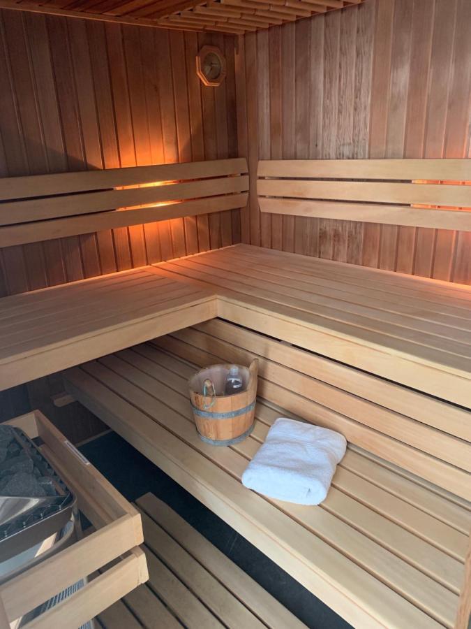 Luxe appartement met sauna Drachten Buitenkant foto